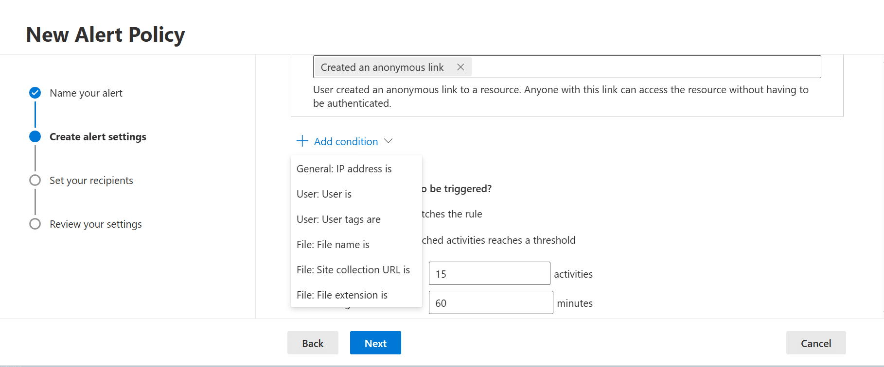Screenshot zu Microsoft Defender XDR Bedingung hinzufügen für neue Warnungsrichtlinien