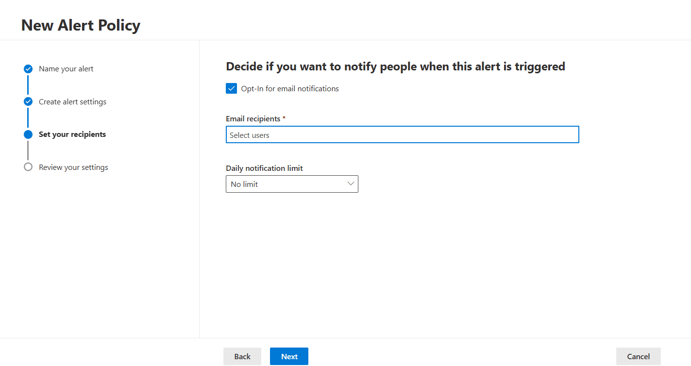Screenshot zu Microsoft Defender XDR Benutzer auswählen